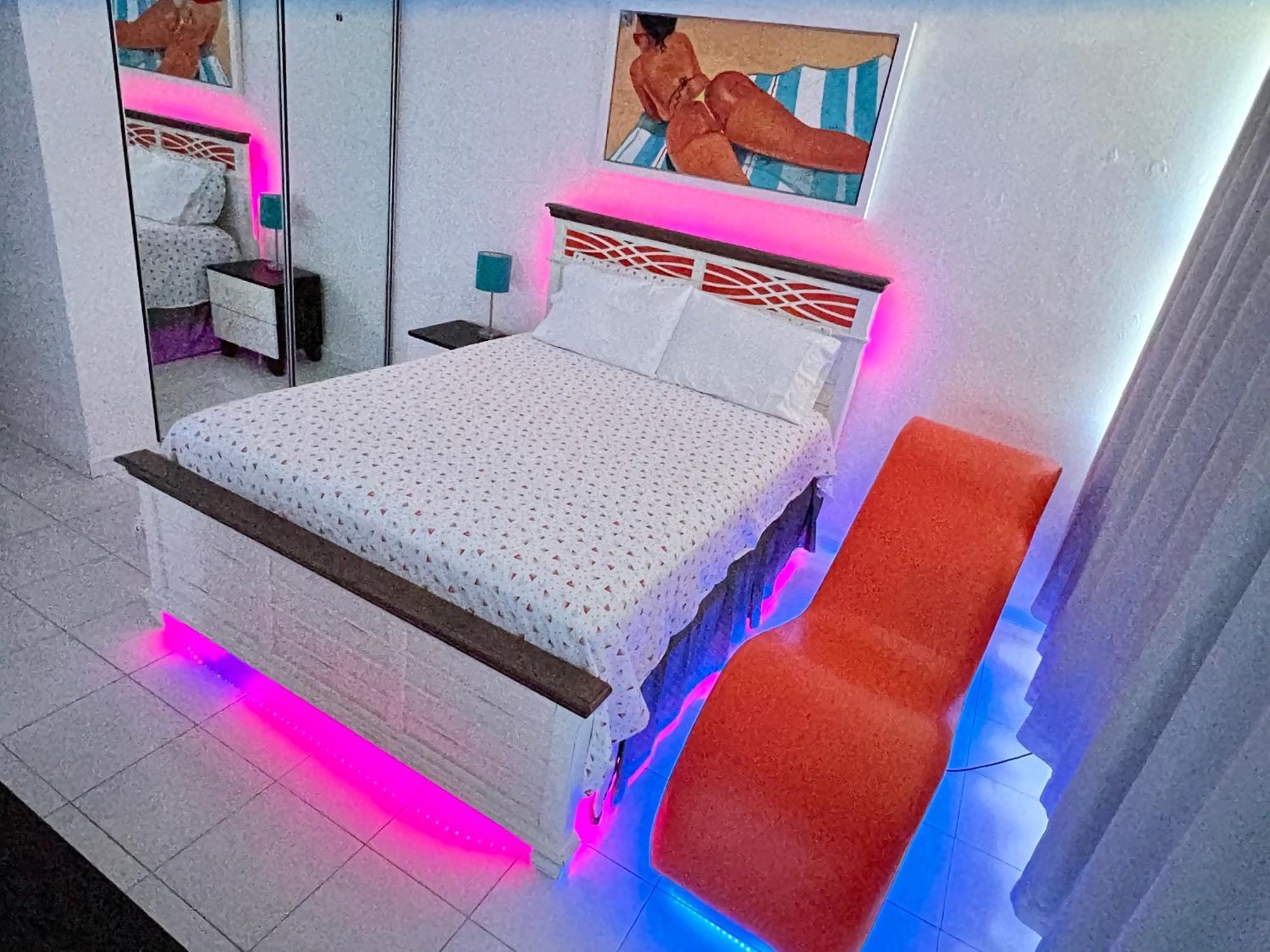 Beachfront Tropical Tantra Apartment San Juan Extérieur photo